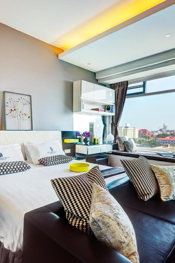 นากี สวีท แอท ซิลเวอร์ทาวน์ Hotel พนมเปญ ภายนอก รูปภาพ